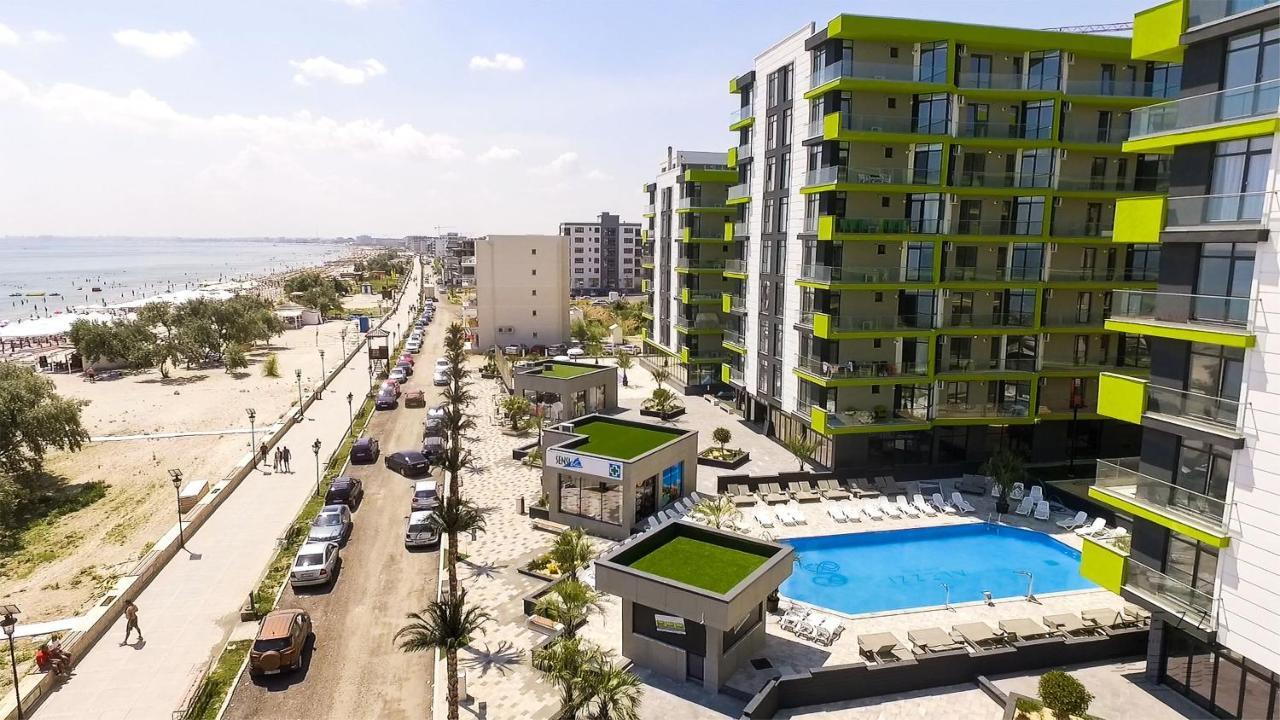 Alezzi Majestic Apartments 97 Navodari Luaran gambar