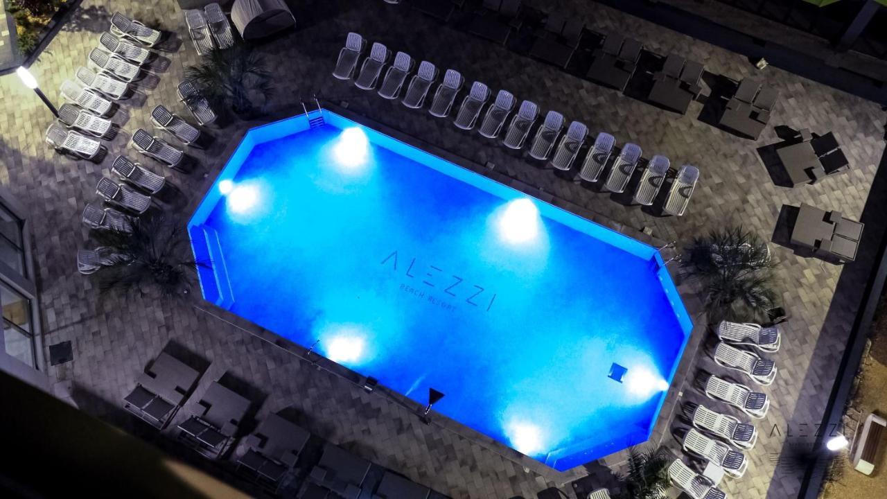Alezzi Majestic Apartments 97 Navodari Luaran gambar
